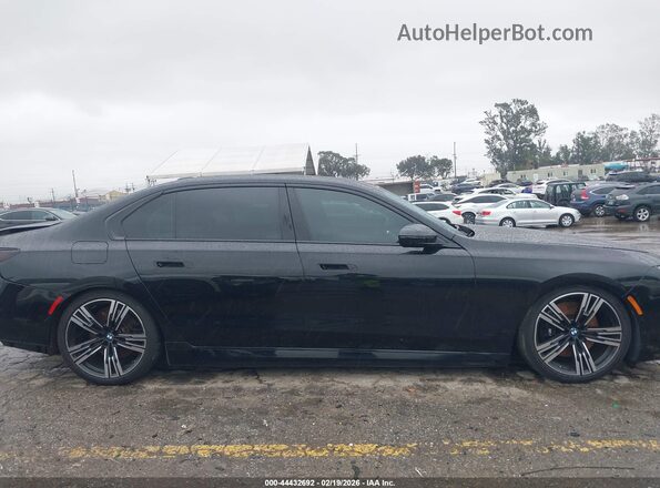 WBY53EJ03PCN87908 2023 BMW OTHER Black უკანა სალონის ხედი