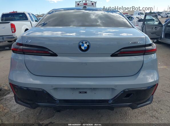 WBY53EJ09PCN73592 2023 BMW 7 SERIES Gray 