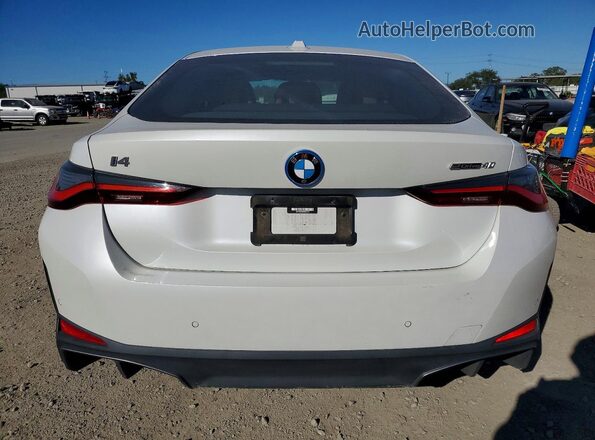 WBY73AW0XNFN10152 2022 BMW I4 White Widok z tyłu