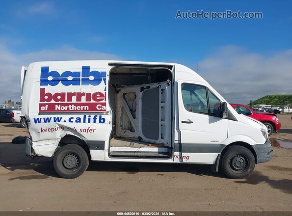 WD3PE7DD2GP199585 2016 MERCEDES-BENZ SPRINTER White უკანა სალონის ხედი