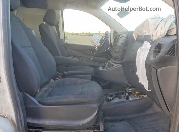 WD3PG3EA6L3645083 2020 MERCEDES-BENZ METRIS White Widok wnętrza z przodu