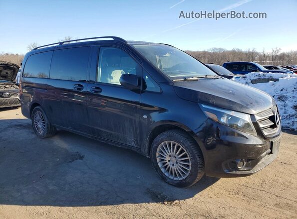WDAPG2EE7H3311223 2017 MERCEDES-BENZ METRIS Black Przód prawy
