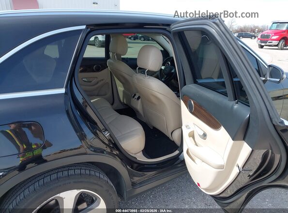 WDC0G4JB2KV138707 2019 MERCEDES-BENZ GLC 300 Black 