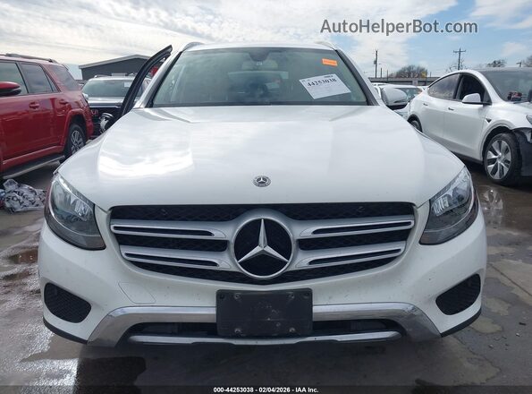 WDC0G4JB7KV172805 2019 MERCEDES-BENZ GLC 300 White 