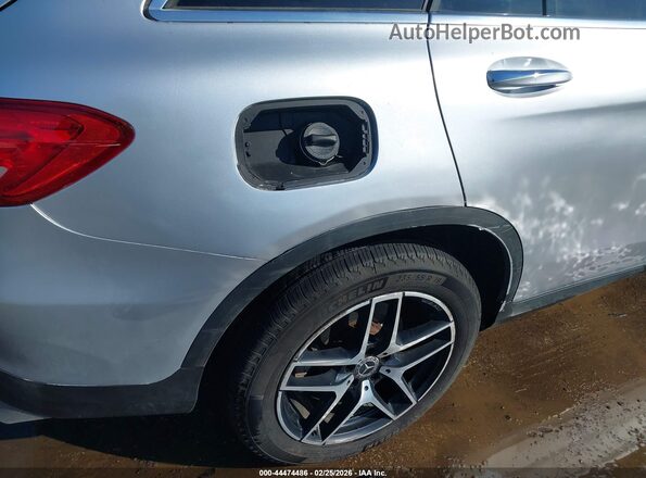 WDC0G4JB8GF051217 2016 MERCEDES-BENZ GLC 300 Silver 