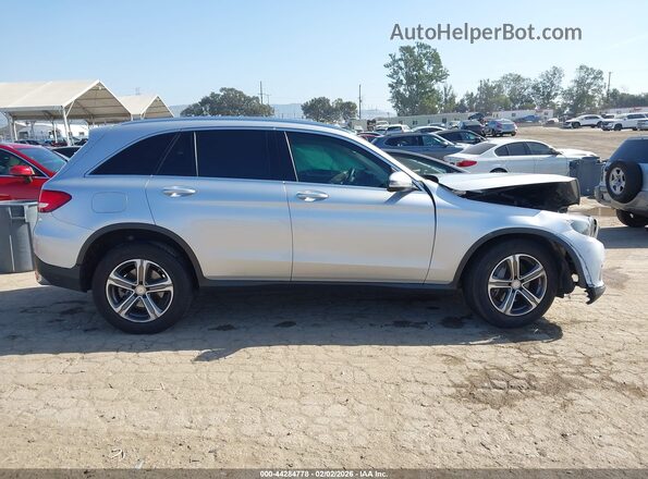WDC0G4JB9GF058970 2016 MERCEDES-BENZ GLC 300 Серебряный Вид задней части салона
