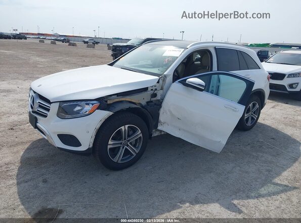 WDC0G4JB9JV088063 2018 MERCEDES-BENZ GLC 300 Белый Вид спереди