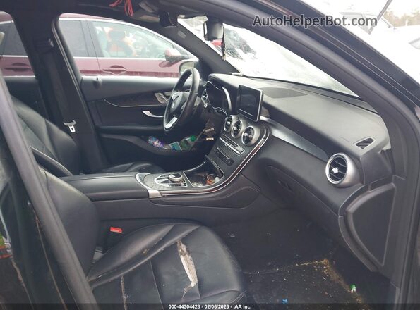 WDC0G4KB2HF139745 2017 MERCEDES-BENZ GLC 300 Black 