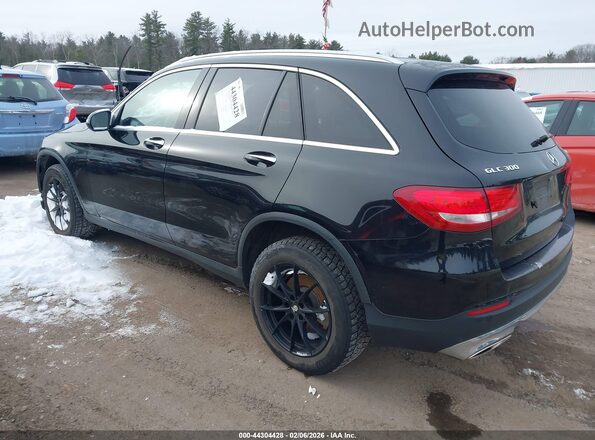WDC0G4KB2HF139745 2017 MERCEDES-BENZ GLC 300 Black 