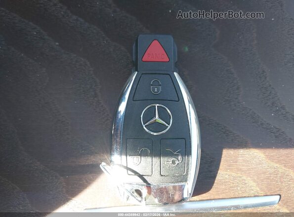 WDC0G4KB9JV053389 2018 MERCEDES-BENZ GLC 300 Blue Dashboard view