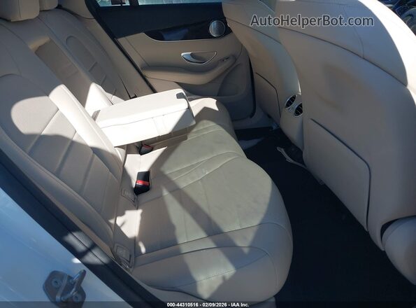 WDC0G5EB0KF611580 2019 MERCEDES-BENZ GLC 350E Белый Вид наклейки с VIN-кодом