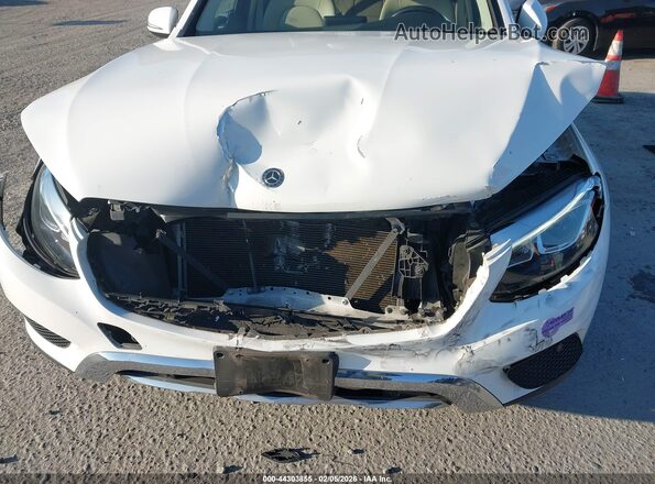 WDC0G5EB5KF620131 2019 MERCEDES-BENZ GLC 350E Белый Вид спереди