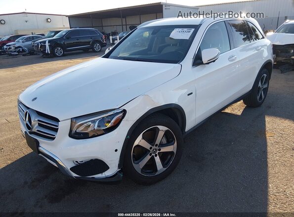 WDC0G5EBXJF418707 2018 MERCEDES-BENZ GLC 350E White Vista frontal