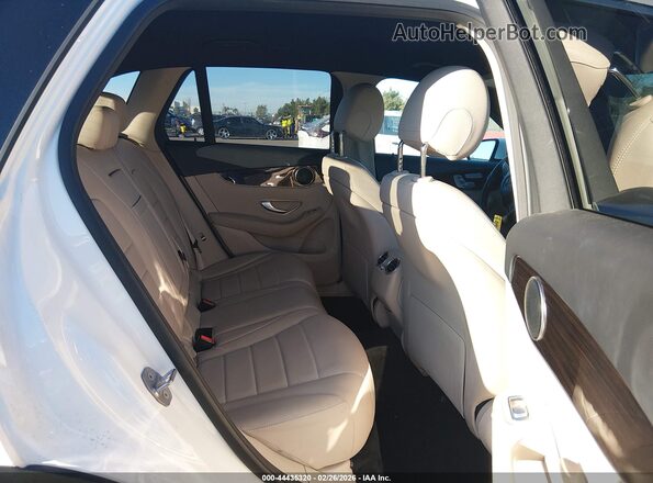 WDC0G5EBXJF418707 2018 MERCEDES-BENZ GLC 350E White Vista de la etiqueta del VIN