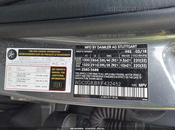 WDC0G8JB8JF432452 2018 MERCEDES-BENZ AMG GLC 63 Gray ძრავის განყოფილების ხედი