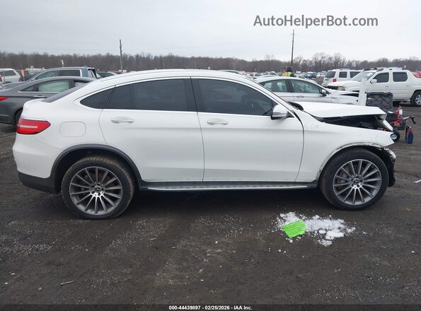 WDC0J4KB0JF470637 2018 MERCEDES-BENZ GLC 300 COUPE White Vista interior trasera