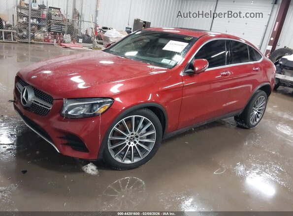 WDC0J4KB2HF245923 2017 MERCEDES-BENZ GLC 300 COUPE Red წინა მარცხენა ხედი სამი მეოთხედიდან