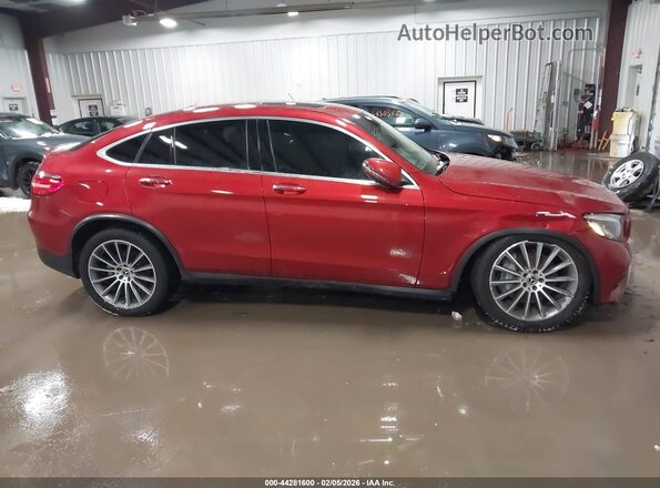 WDC0J4KB2HF245923 2017 MERCEDES-BENZ GLC 300 COUPE Red უკანა სალონის ხედი
