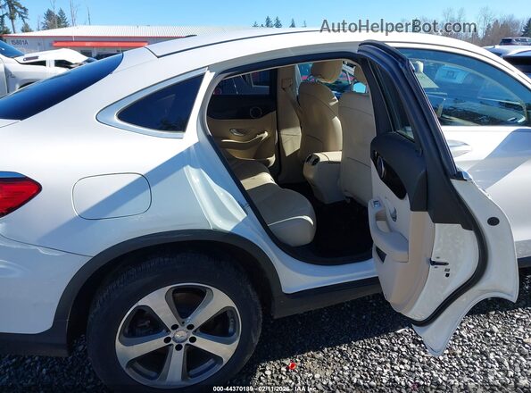WDC0J4KB4HF189970 2017 MERCEDES-BENZ GLC 300 COUPE White Widok naklejki z numerem VIN