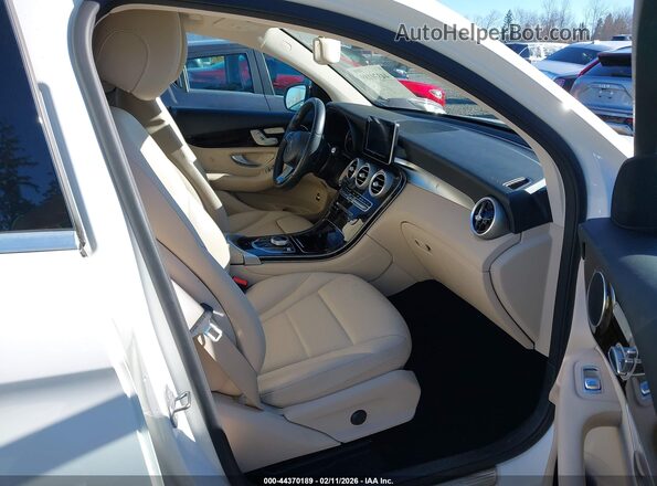 WDC0J4KB4HF189970 2017 MERCEDES-BENZ GLC 300 COUPE White 