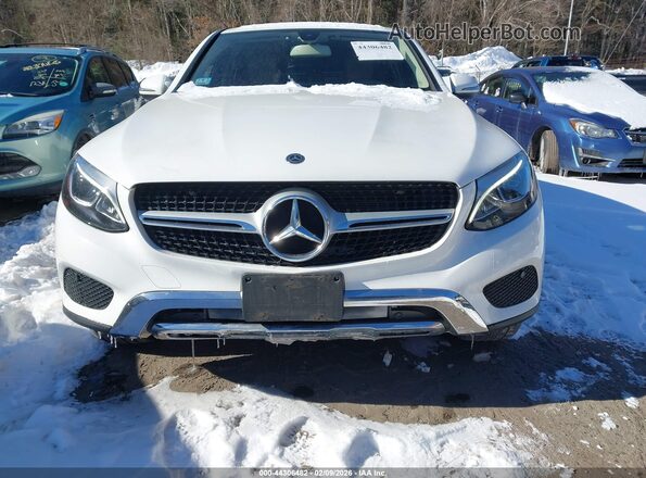 WDC0J4KB5JF385969 2018 MERCEDES-BENZ GLC 300 COUPE White Widok zestawu wskaźników
