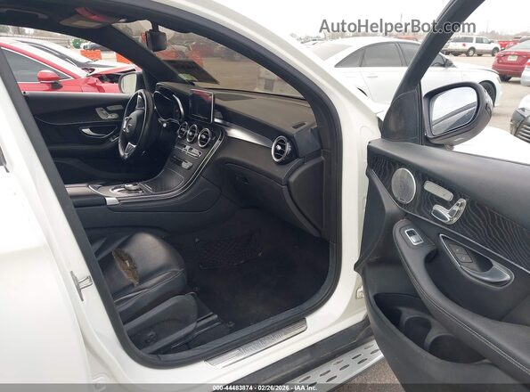 WDC0J4KB9JF321921 2018 MERCEDES-BENZ GLC 300 COUPE White Вид салону спереду