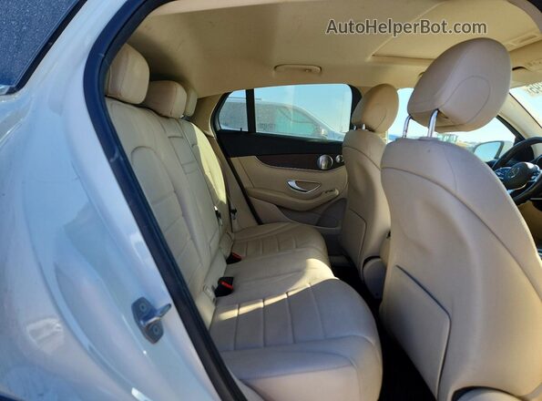 WDC0J8EB5LF688403 2020 MERCEDES-BENZ GLC-CLASS White უკანა სალონის ხედი