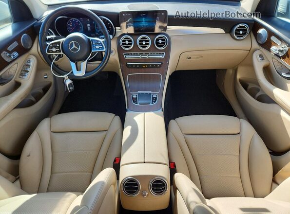 WDC0J8EB5LF688403 2020 MERCEDES-BENZ GLC-CLASS White წინა პანელის ხედი