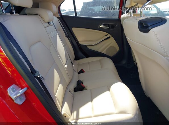 WDCTG4EB0GJ214334 2016 MERCEDES-BENZ GLA 250 Red VIN კოდის სტიკერის ხედი