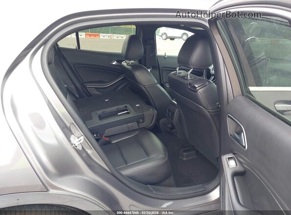 WDCTG4EB1GJ198371 2016 MERCEDES-BENZ GLA 250 Gray Vista de la etiqueta del VIN