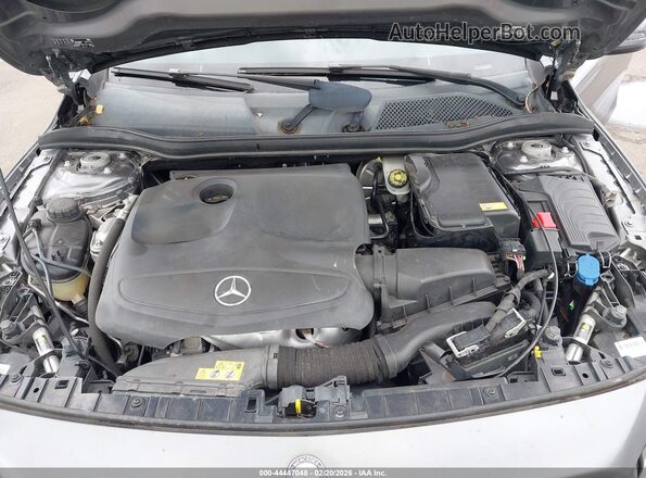 WDCTG4EB1GJ198371 2016 MERCEDES-BENZ GLA 250 Gray Vista trasera