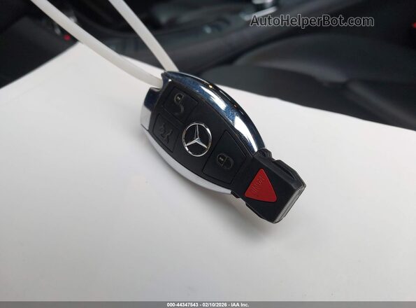 WDCTG4EB4GJ192693 2016 MERCEDES-BENZ GLA 250 Gray Vista del salpicadero