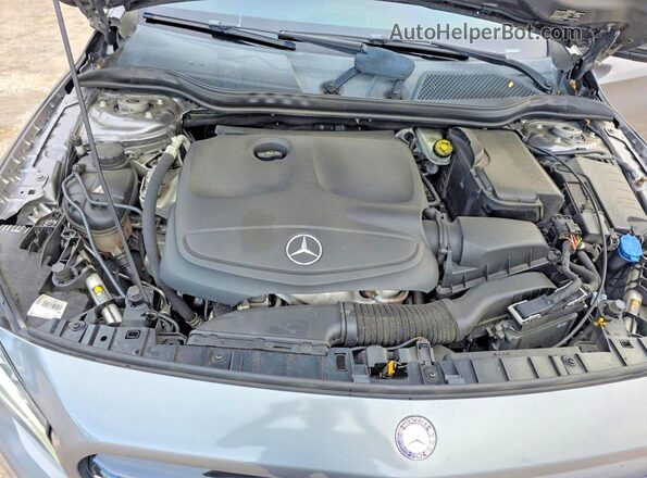 WDCTG4EB6HJ285457 2017 MERCEDES-BENZ GLA Gray Вид панелі приладів