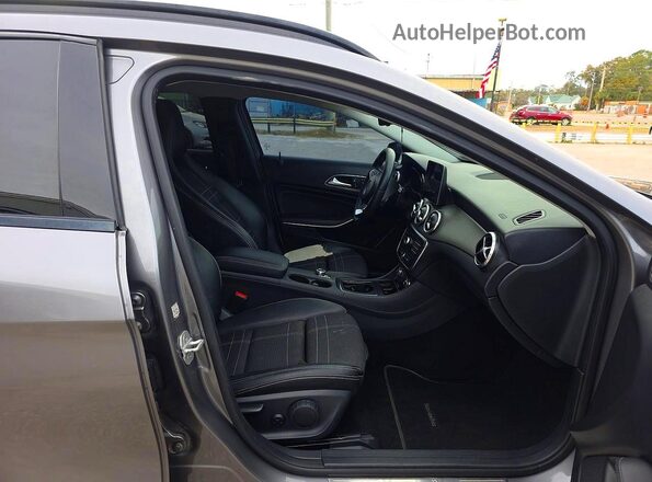 WDCTG4EB6HJ285457 2017 MERCEDES-BENZ GLA Gray Вид ззаду