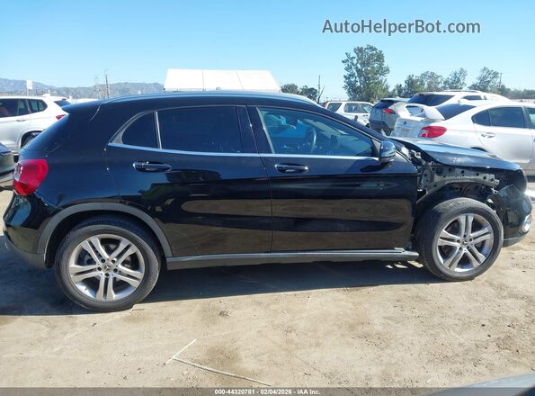 WDCTG4EB6LU024062 2020 MERCEDES-BENZ GLA 250 Черный Панорамный вид салона 360°