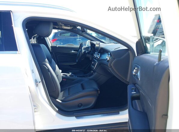 WDCTG4EB7LJ650138 2020 MERCEDES-BENZ GLA 250 White წინა სალონის ხედი