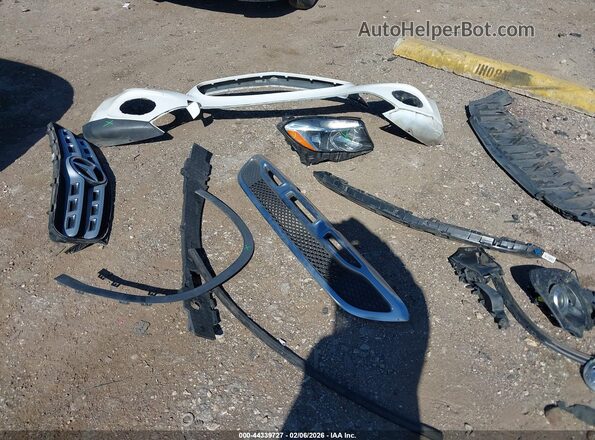 WDCTG4EB7LJ650138 2020 MERCEDES-BENZ GLA 250 White ხელსაწყოთა პანელის ხედი