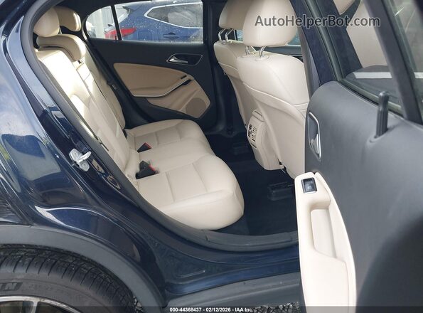 WDCTG4GB0HJ328686 2017 MERCEDES-BENZ GLA 250 Blue 