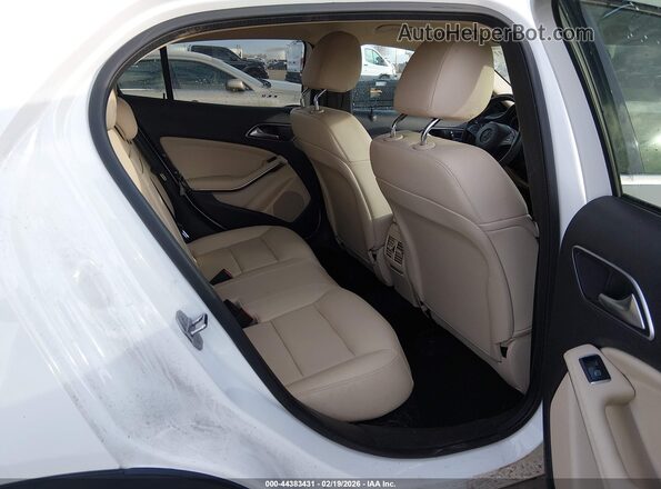 WDCTG4GB1LU024385 2020 MERCEDES-BENZ GLA 250 White Вид наклейки з VIN-кодом