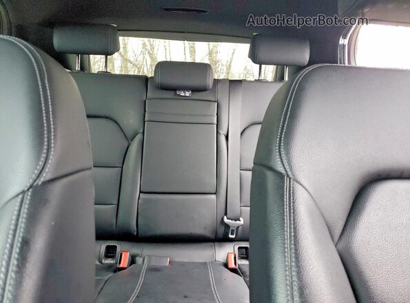 WDCTG4GB4LJ666813 2020 MERCEDES-BENZ GLA Blue Rear seats view