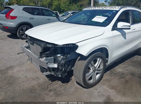 WDCTG4GB5LJ686746 2020 MERCEDES-BENZ GLA 250 White 