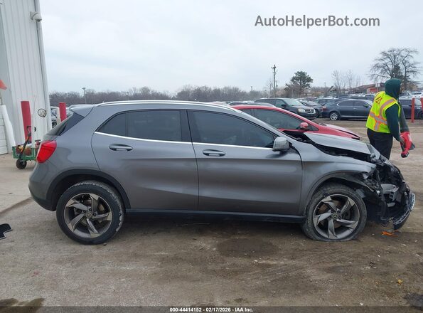 WDCTG4GB8HJ326975 2017 MERCEDES-BENZ GLA 250 Gray Вид задньої частини салону