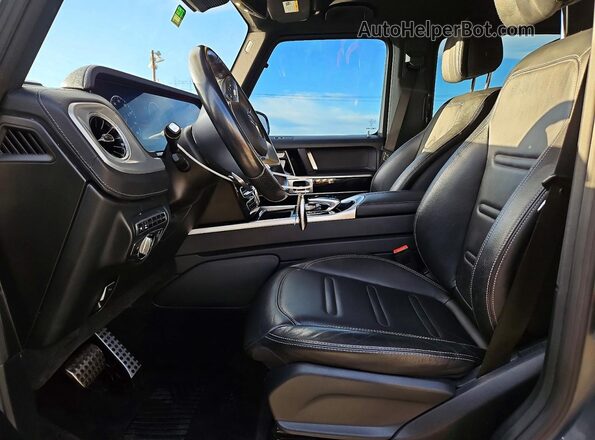 WDCYC6BJ9LX333757 2020 MERCEDES-BENZ G-CLASS Gray წინა სალონის ხედი