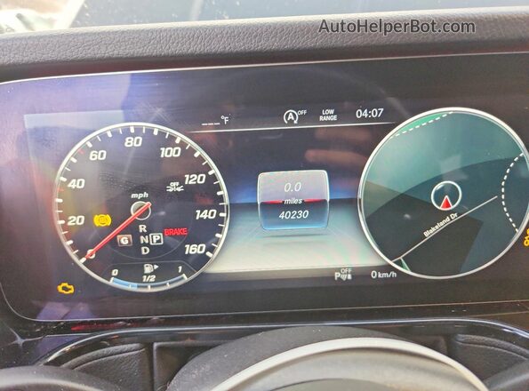WDCYC6BJ9LX333757 2020 MERCEDES-BENZ G-CLASS Gray ხელსაწყოთა პანელის ხედი