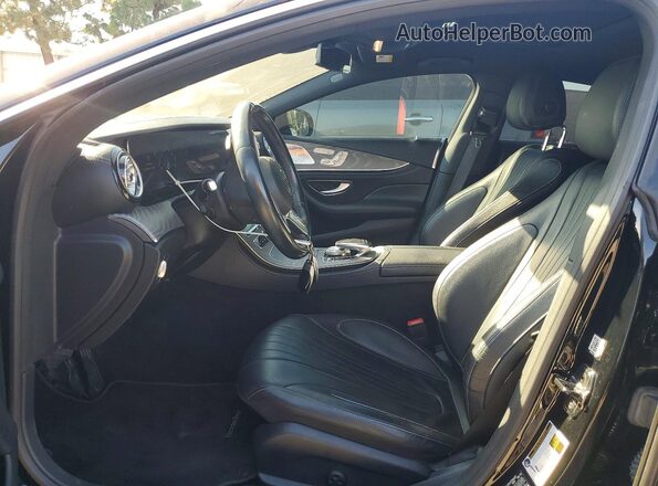 WDD2J5JB5LA050321 2020 MERCEDES-BENZ CLS-CLASS Черный Вид салона спереди