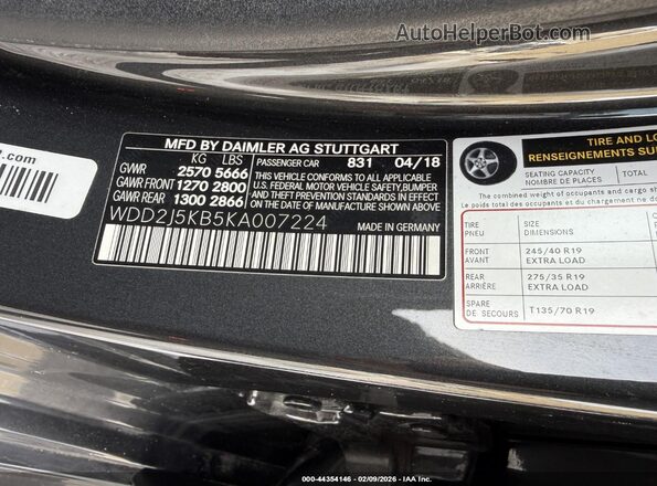 WDD2J5KB5KA007224 2019 MERCEDES-BENZ CLS-CLASS Black ძრავის განყოფილების ხედი