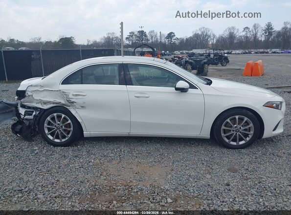 WDD3G4EB4KW023751 2019 MERCEDES-BENZ A 220 White 