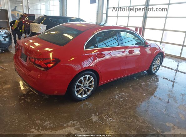 WDD3G4FB3KW019950 2019 MERCEDES-BENZ A 220 Red 