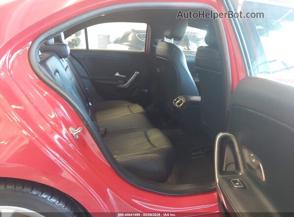 WDD3G4FB3KW019950 2019 MERCEDES-BENZ A 220 Red 