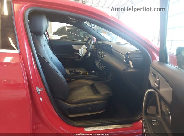 WDD3G4FB3KW019950 2019 MERCEDES-BENZ A 220 Red 